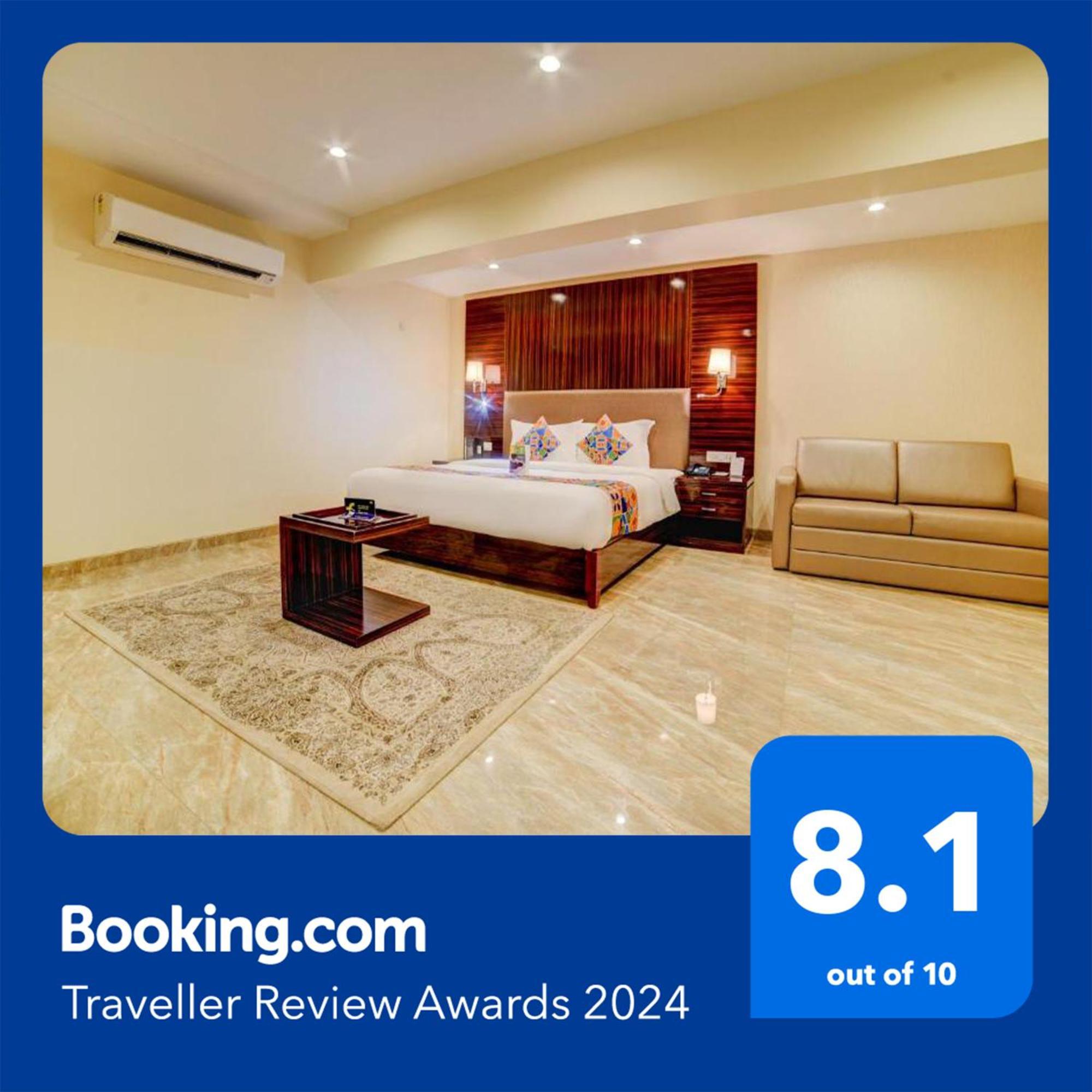 Fabhotel Prime Sarala Crown With Pool - Nr Calangute Beach Eksteriør bilde