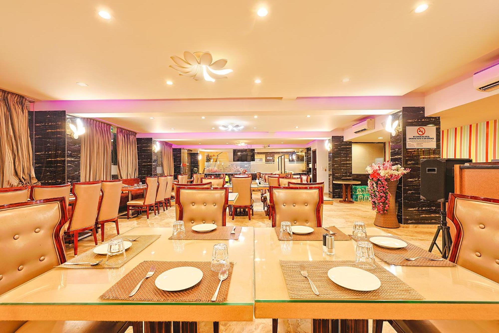Fabhotel Prime Sarala Crown With Pool - Nr Calangute Beach Eksteriør bilde
