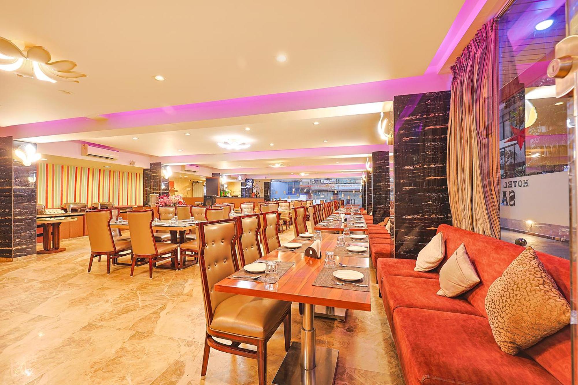 Fabhotel Prime Sarala Crown With Pool - Nr Calangute Beach Eksteriør bilde