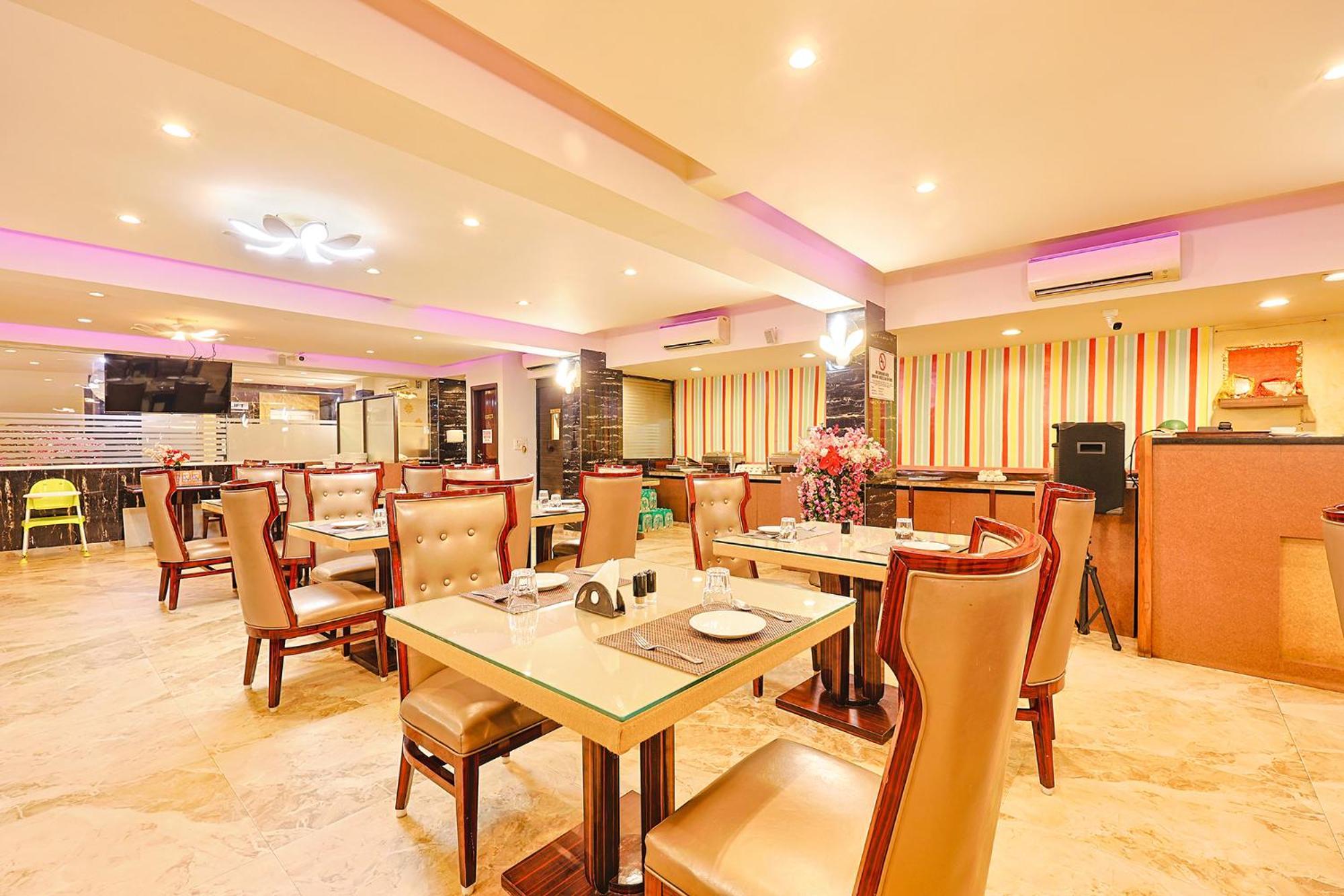 Fabhotel Prime Sarala Crown With Pool - Nr Calangute Beach Eksteriør bilde