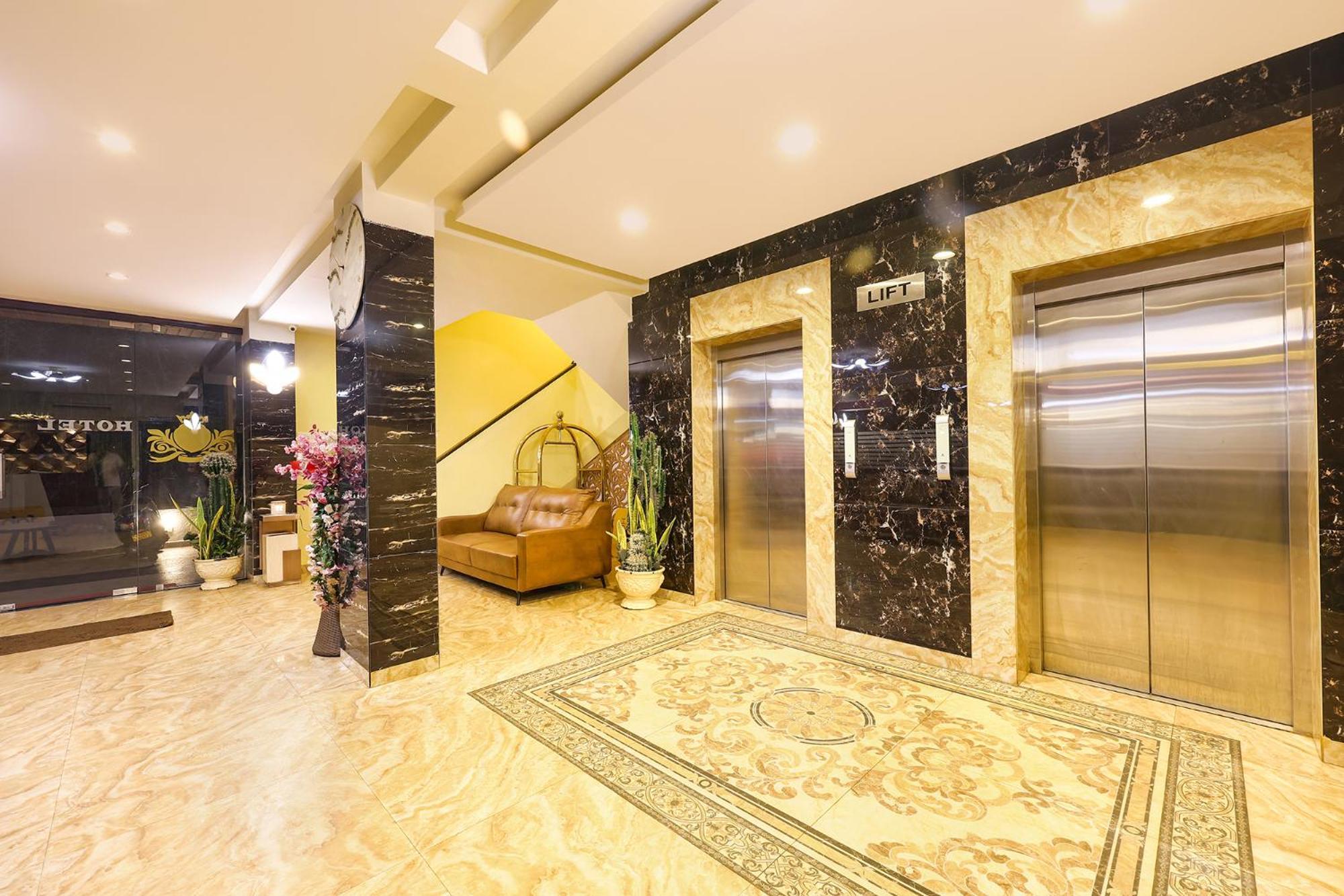 Fabhotel Prime Sarala Crown With Pool - Nr Calangute Beach Eksteriør bilde